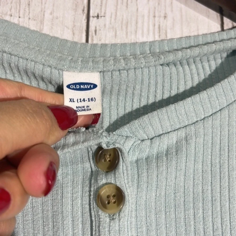 Old Navy Girls Ribbed Cropped Henley Pullover Sweater Light Blue Size XL 14 16‎